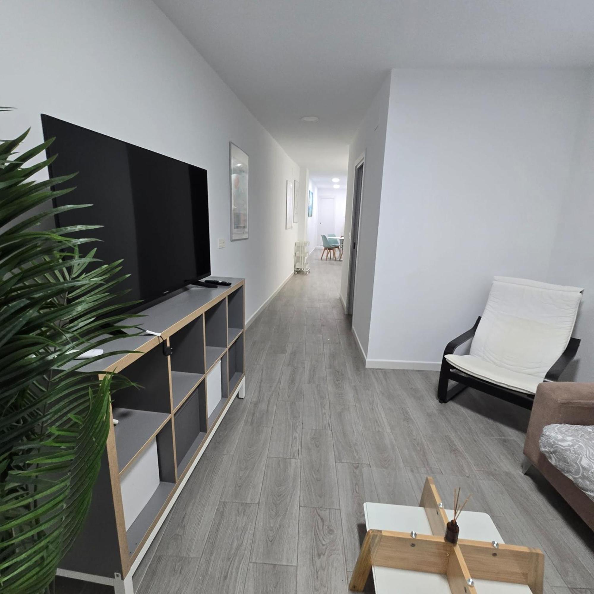 2 Rooms Con Terraza Малага Екстер'єр фото