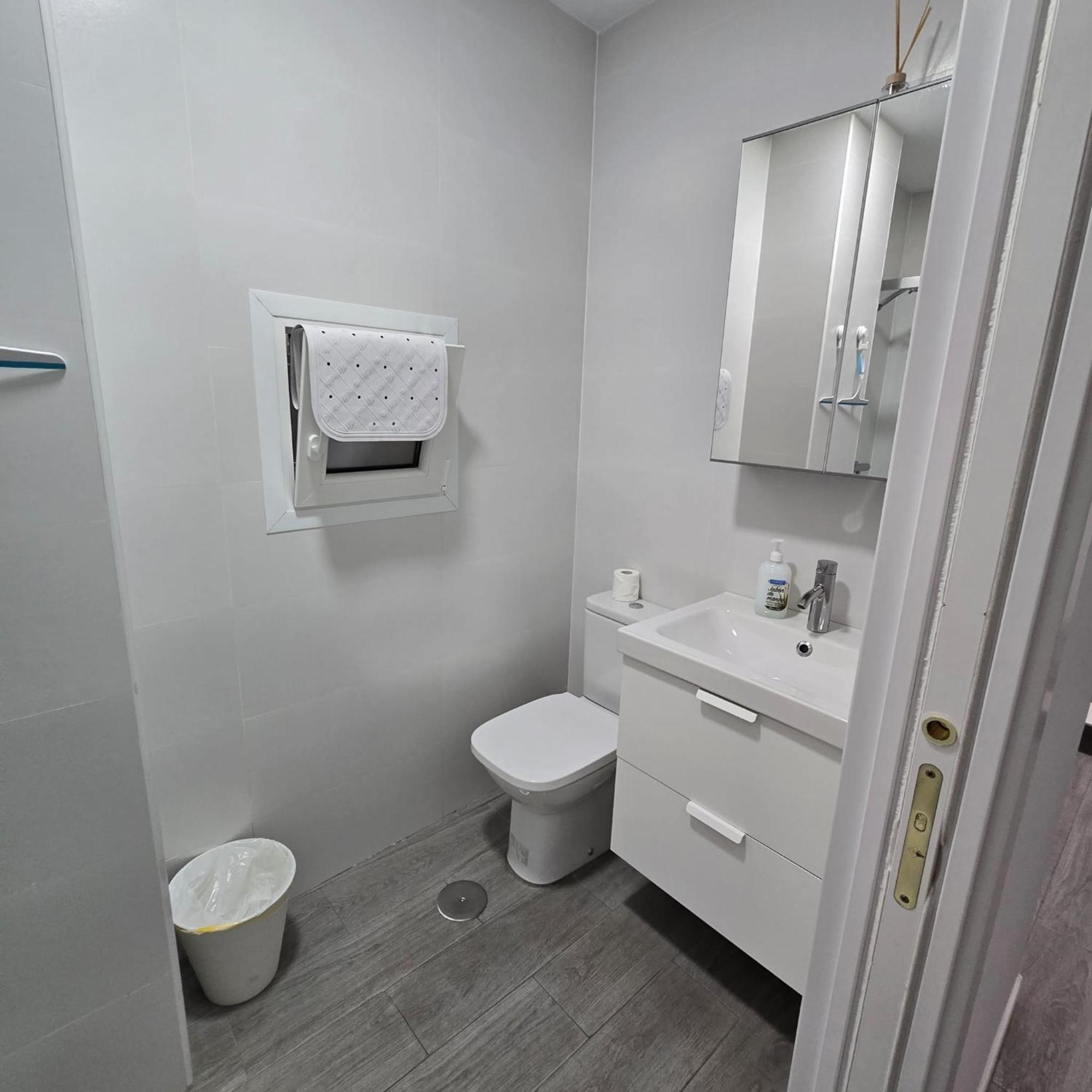 2 Rooms Con Terraza Малага Екстер'єр фото