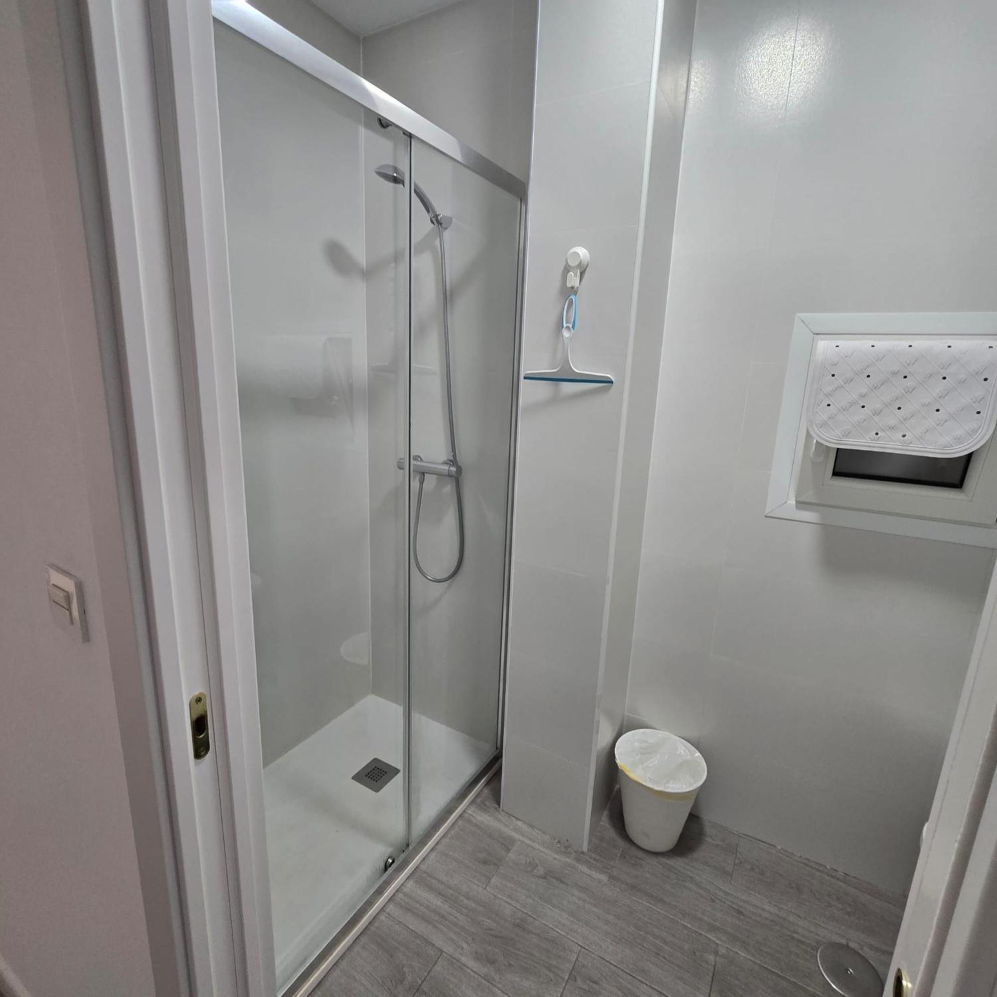 2 Rooms Con Terraza Малага Екстер'єр фото
